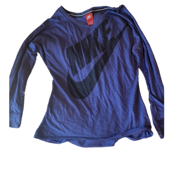 Nike Tops - Nike purple womens size small long sleeve shirt